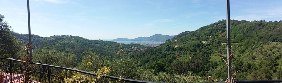 Agriturismo Oliva Azzurra Villa Valeriano Lunense Kültér fotó