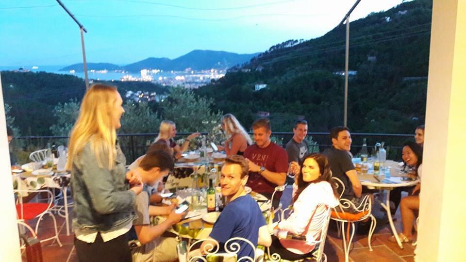 Agriturismo Oliva Azzurra Villa Valeriano Lunense Kültér fotó
